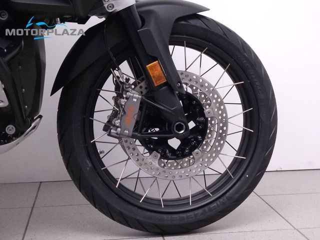 bmw - r-1300-gs-adventure