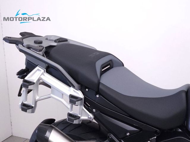 bmw - r-1300-gs-adventure