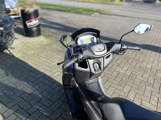 yamaha - nmax-125