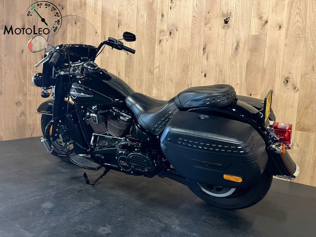 harley-davidson - heritage-softail-classic-114-flstc