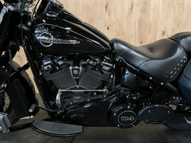 harley-davidson - heritage-softail-classic-114-flstc