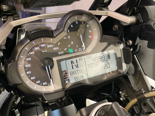 bmw - r-1200-gs-lc