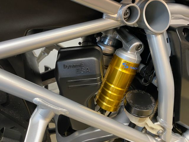 bmw - r-1200-gs-lc