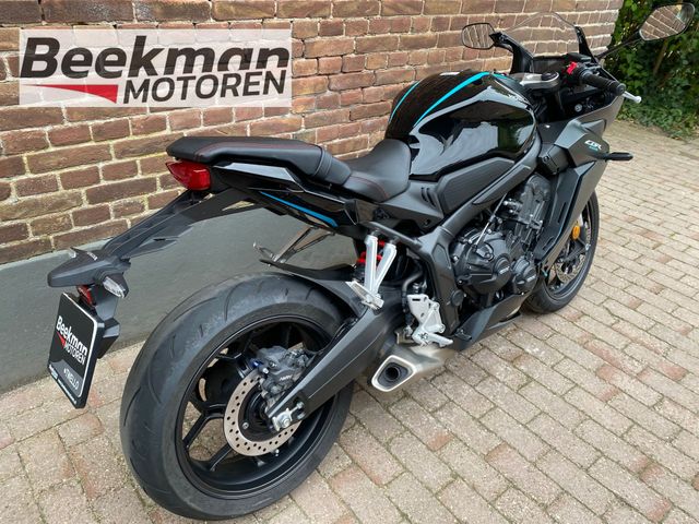 honda - cbr-650-r