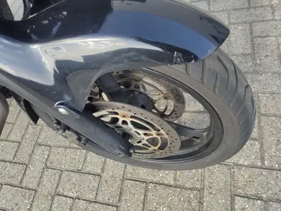 SUZUKI V-STROM DL 650 – foto 3