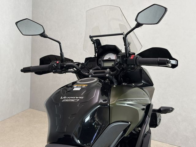 kawasaki - versys-650-grand-tourer