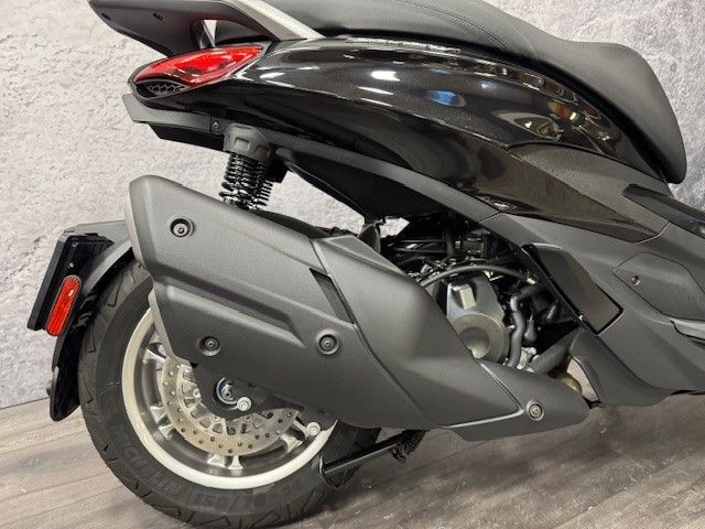 piaggio - beverly-400