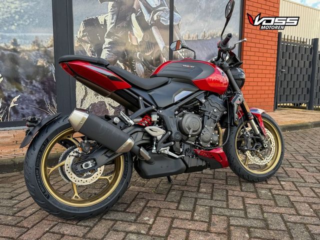 triumph - trident-800