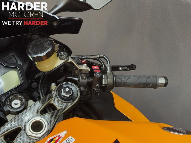 honda - cbr-1000-rr-fireblade-c-abs