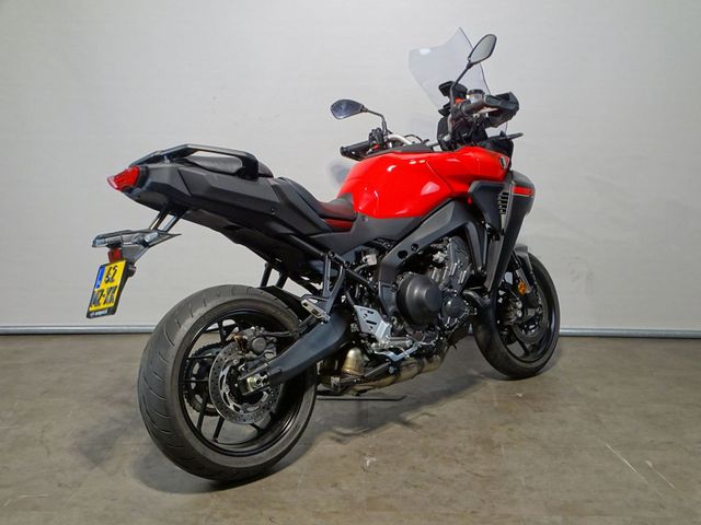 yamaha - tracer-9