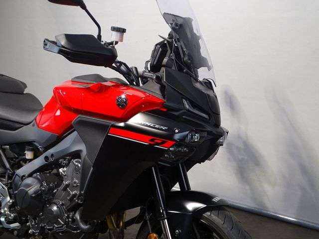 yamaha - tracer-9