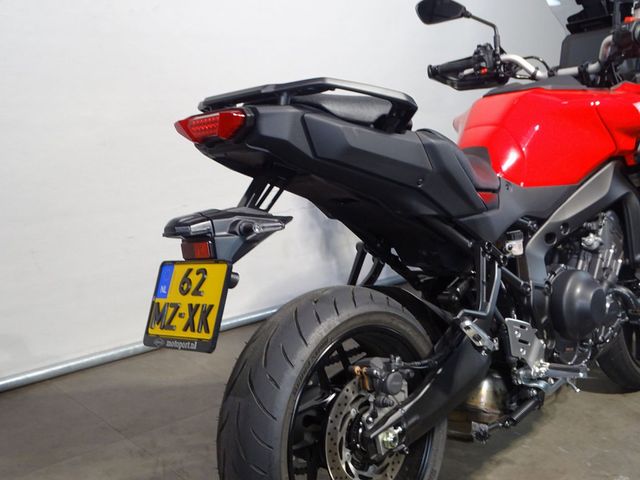 yamaha - tracer-9