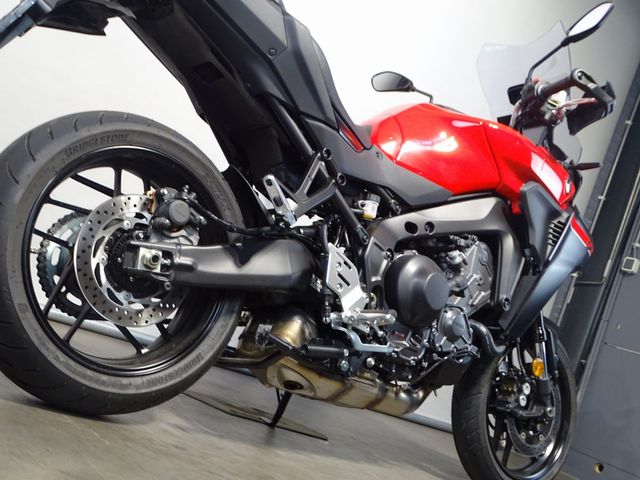 yamaha - tracer-9