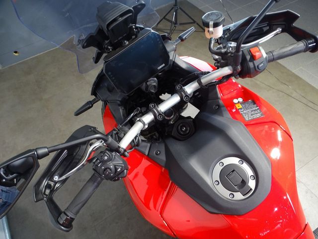 yamaha - tracer-9