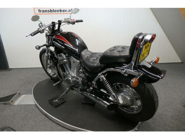 suzuki - vs-1400-intruder