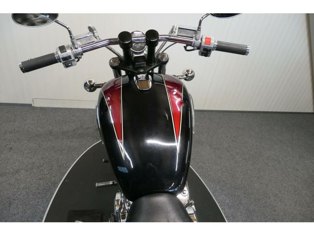 suzuki - vs-1400-intruder
