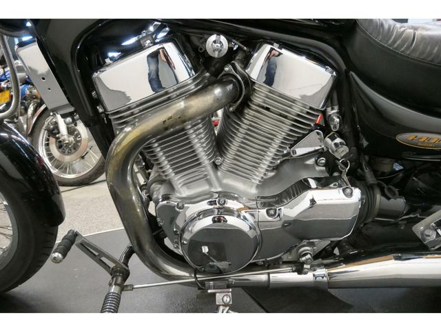 suzuki - vs-1400-intruder