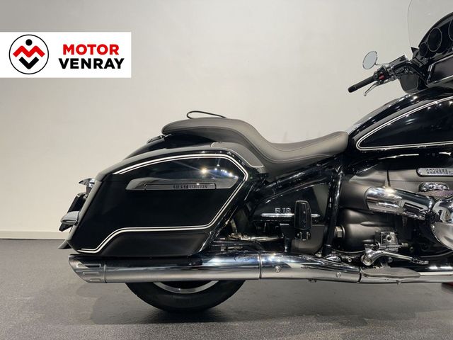 bmw - r-18-b