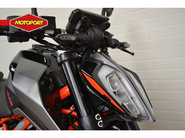 ktm - 390-duke-abs