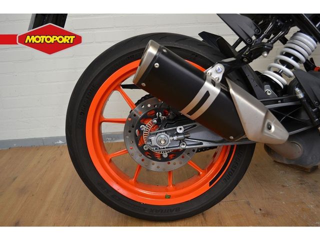 ktm - 390-duke-abs