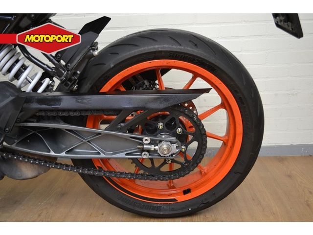 ktm - 390-duke-abs