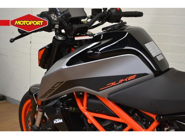 ktm - 390-duke-abs