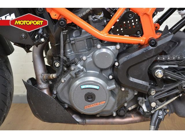 ktm - 390-duke-abs