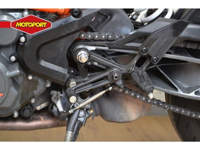 ktm - 390-duke-abs