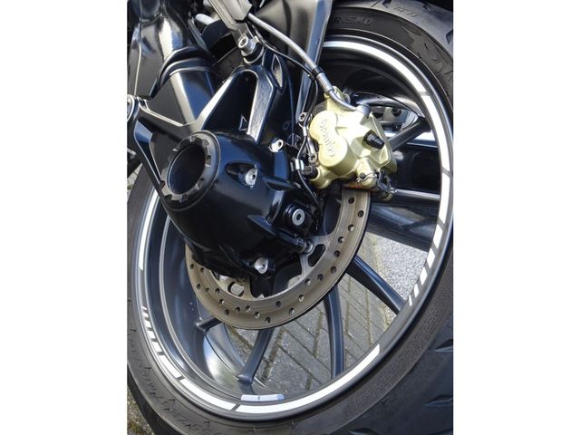 bmw - r-1200-r-abs