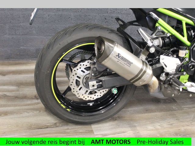 kawasaki - z900