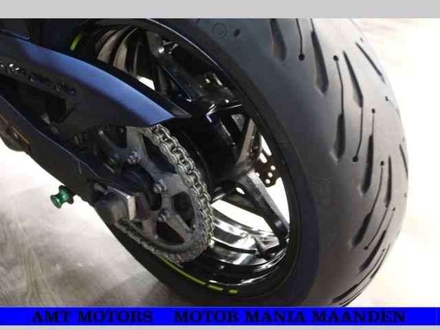 kawasaki - z900
