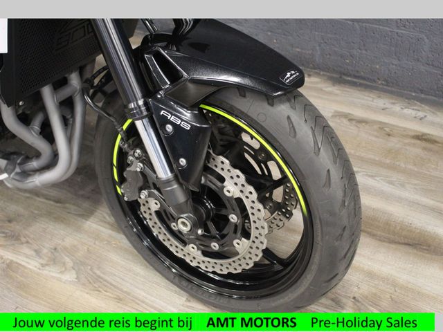 kawasaki - z900