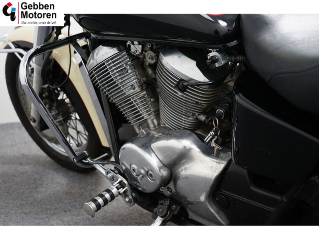 honda - vt-750-c2-shadow-ace