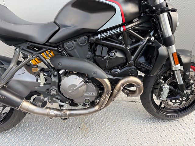 ducati - monster-821