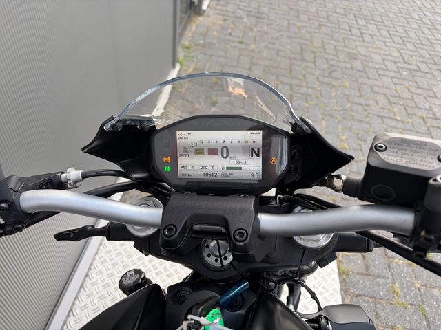 ducati - monster-821