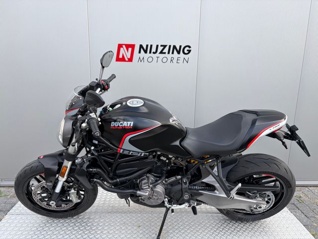 ducati - monster-821