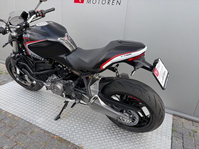 ducati - monster-821