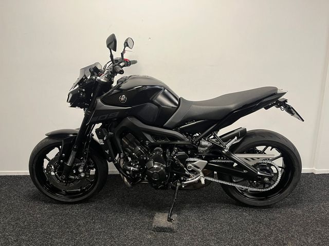 yamaha - mt-09-abs