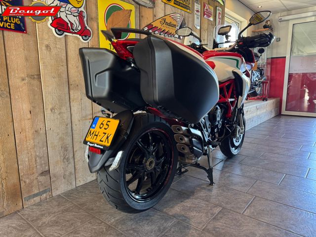 mv-agusta - turismo-veloce-800-rc