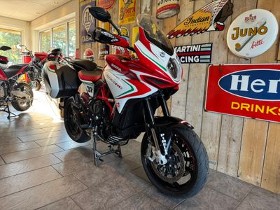 MV AGUSTA TURISMO VELOCE 800 RC – foto 3