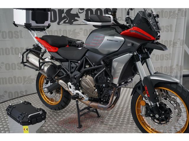 QJMOTOR - srt-700-sx-touring