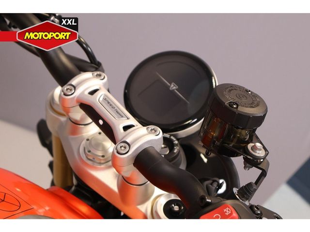 triumph - speed-twin-1200-rs