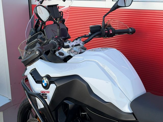 bmw - f-750-gs