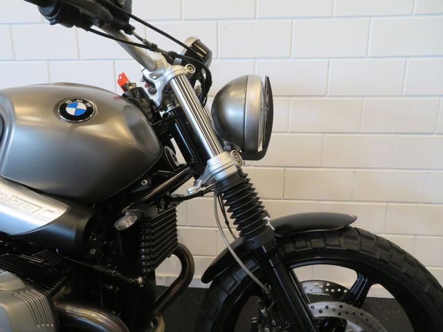 bmw - r-nine-t-scrambler
