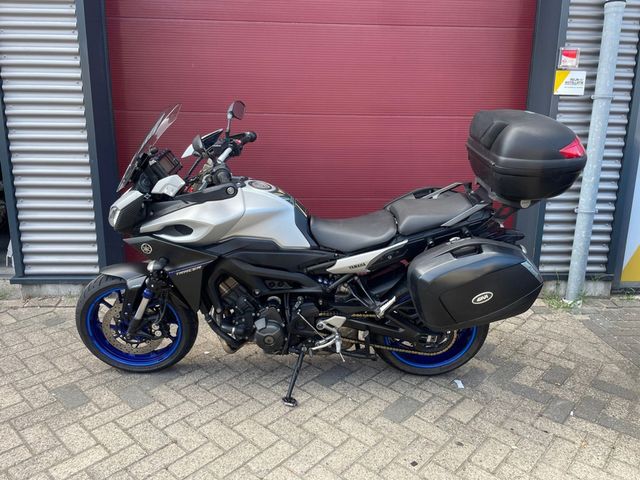 yamaha - tracer-900-abs