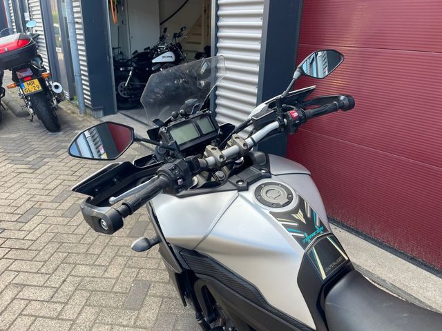 yamaha - tracer-900-abs