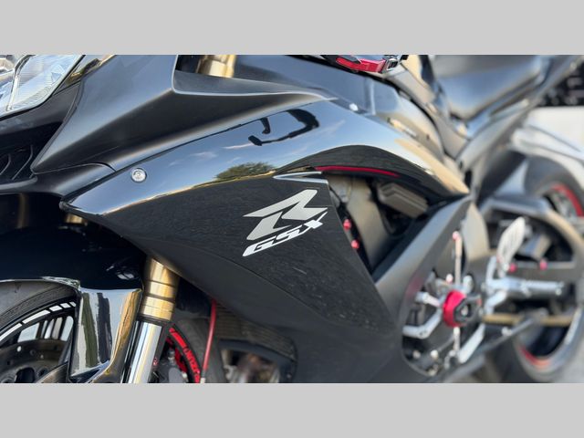 suzuki - gsx-r-600