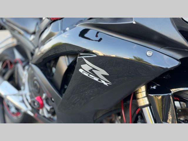 suzuki - gsx-r-600