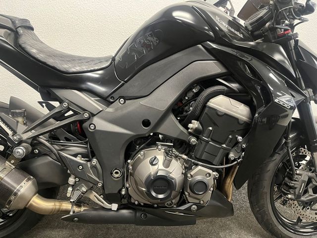 kawasaki - z1000-abs