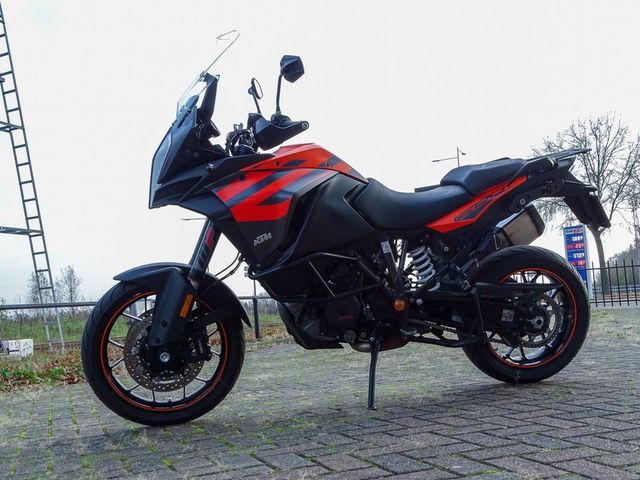 ktm - 1290-super-adventure-s